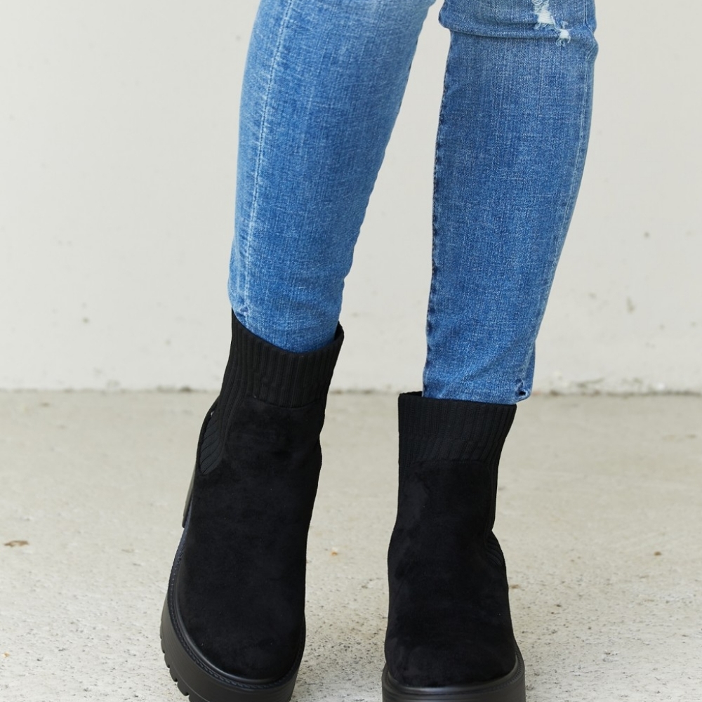 Strive For More Chunky Sole Sock Booties in Black - Picture 6 of 9